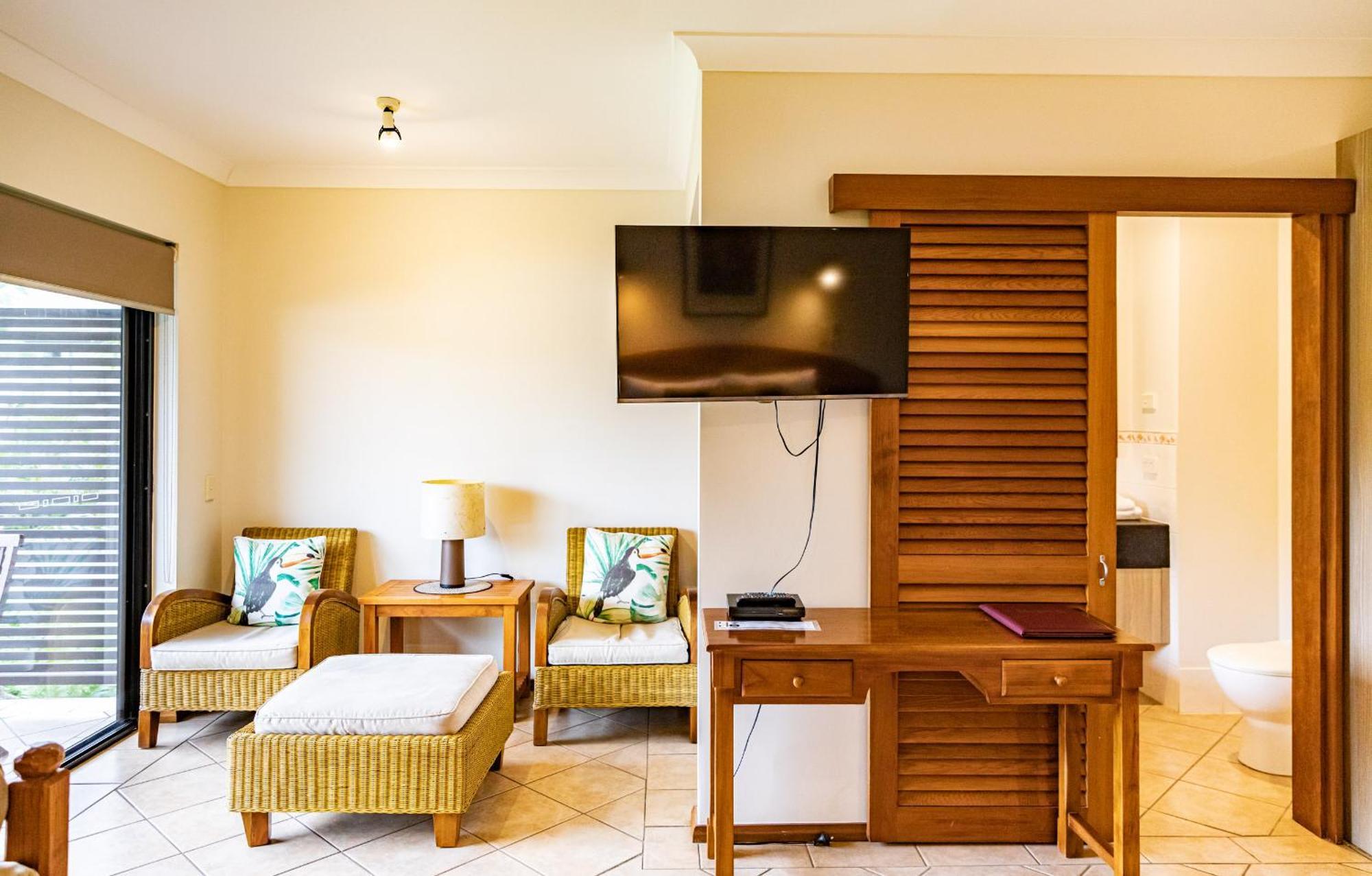 Hibiscus Resort & Spa - Official Onsite Reception & Check In Port Douglas Exterior photo