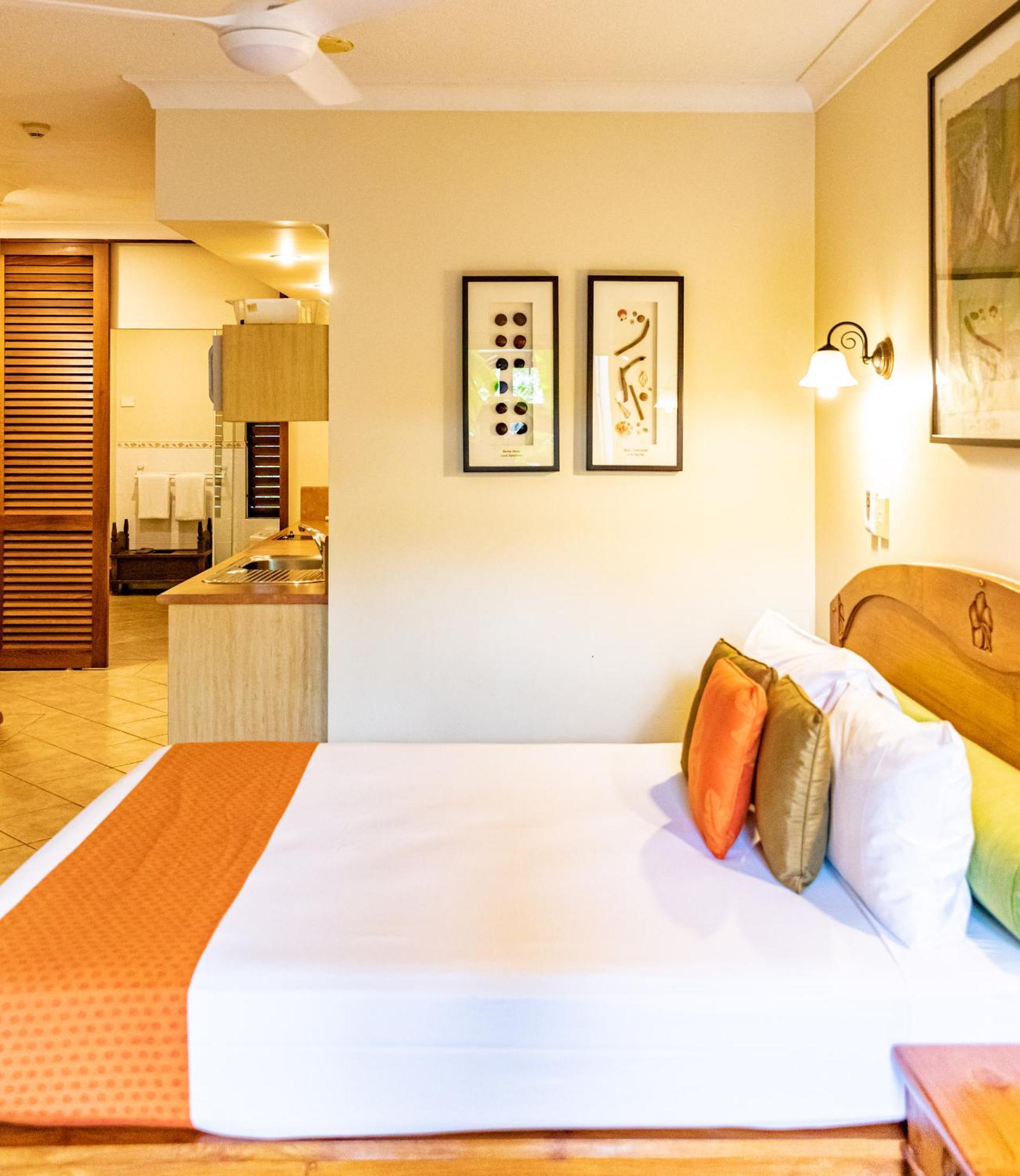 Hibiscus Resort & Spa - Official Onsite Reception & Check In Port Douglas Exterior photo