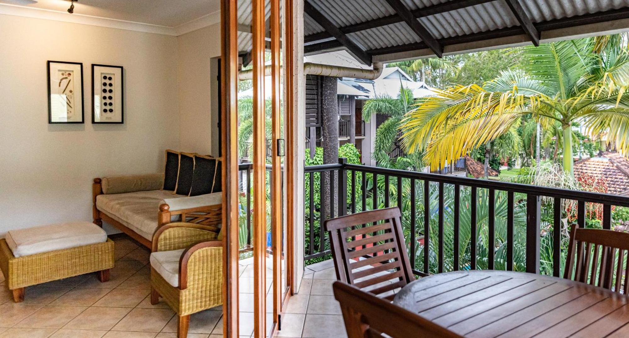 Hibiscus Resort & Spa - Official Onsite Reception & Check In Port Douglas Exterior photo
